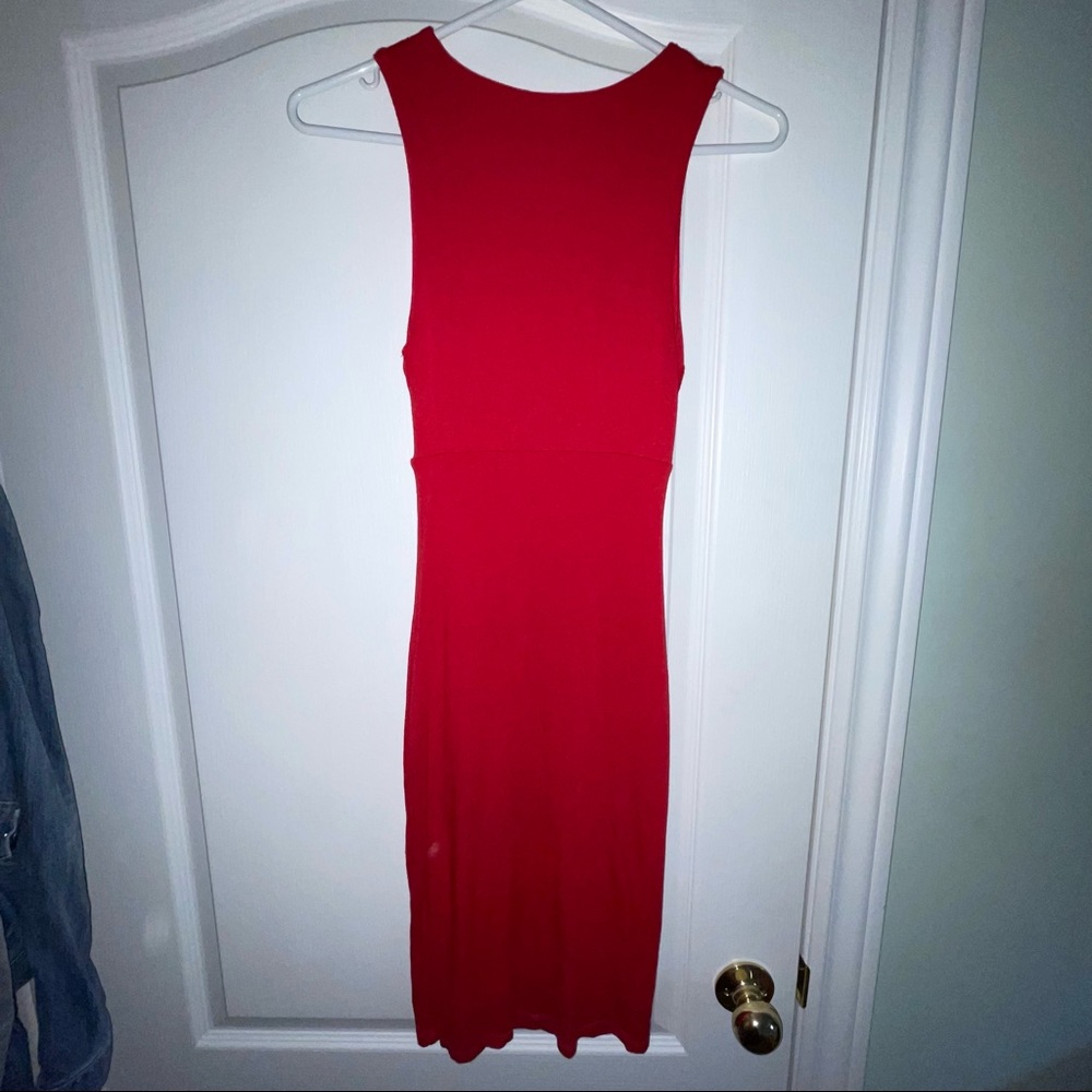 Red Dress - Picture 2 of 2